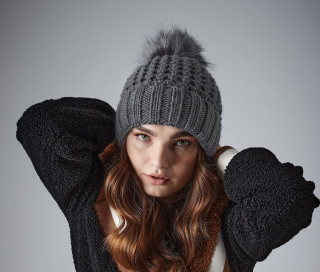 POPCORN FAUX FUR POP POM BEANIE